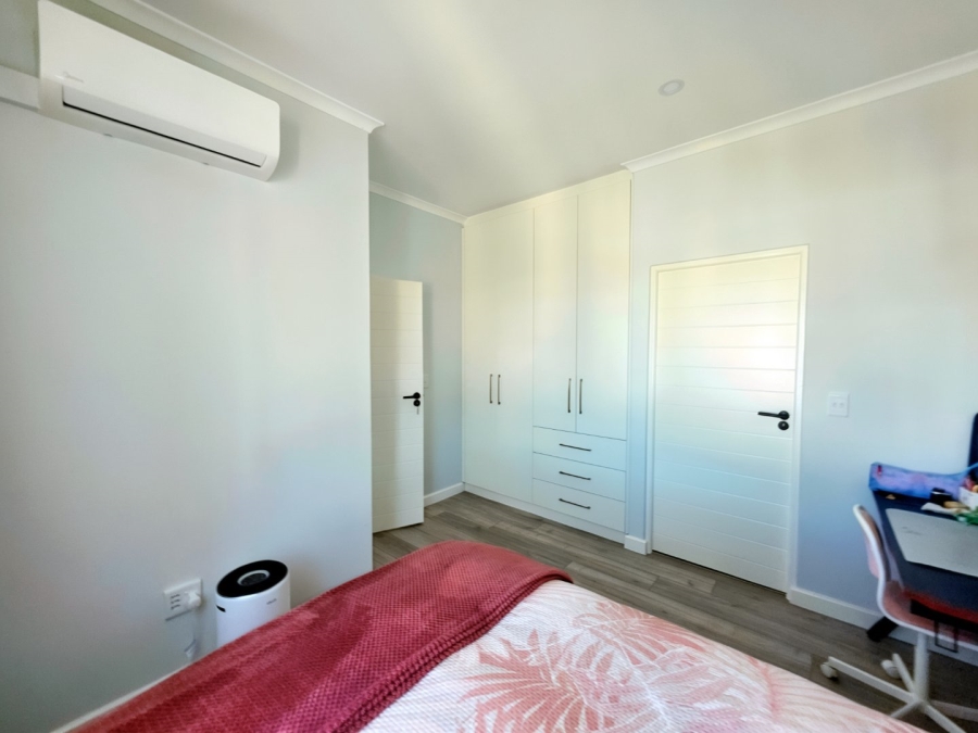 4 Bedroom Property for Sale in Sandown Western Cape